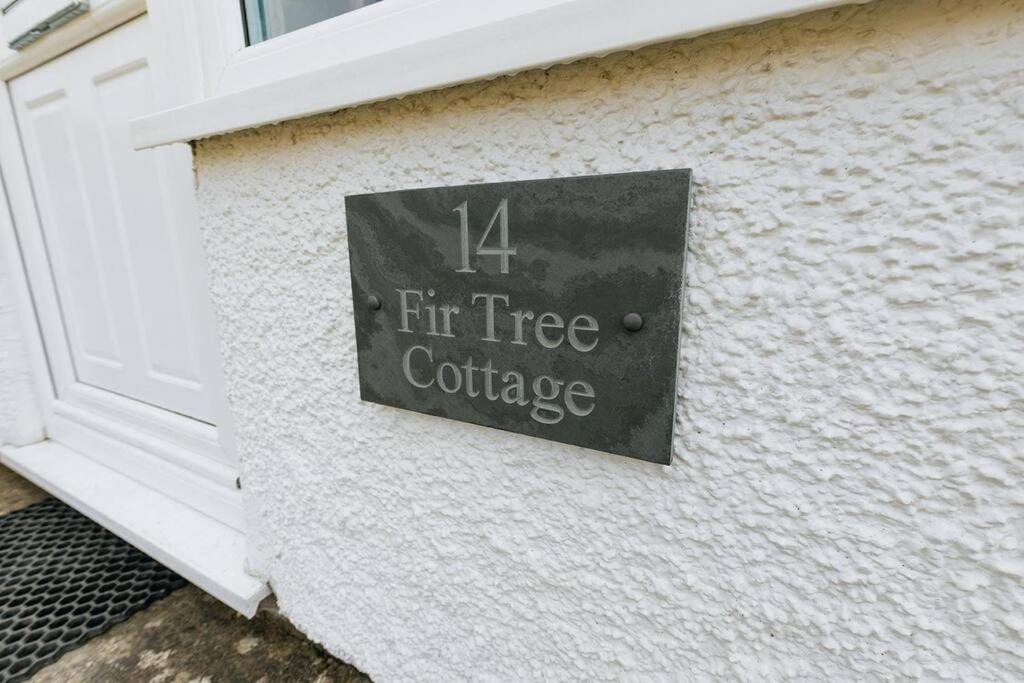 Fir Tree Cottage - Cosy 3 Bed Cottage In Penrhyn Bay With Beautiful Sea Views And Access To Snowdonia Rhôs-on-Sea Zewnętrze zdjęcie